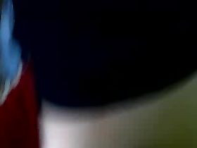 Ебля белобрысой давалки раком с незнакомцем в парке