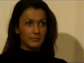 Соло с девчонкой в красных трусах и лифчике